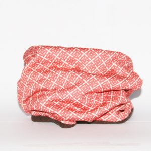 Loop-Schal rot-weiß gemustert für kalte und ungemütliche Tage!